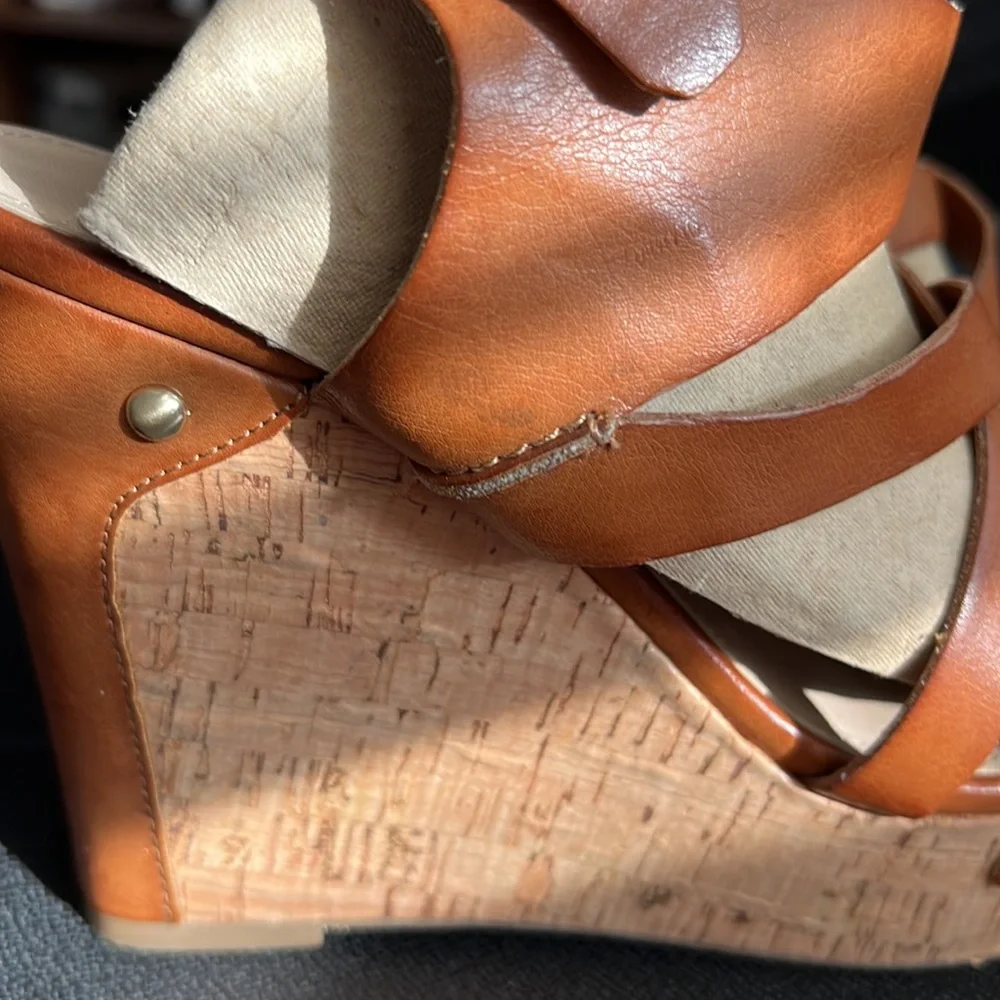 Guess Brown Cork Wedge Sandals size 8 - Picture 3 of 12